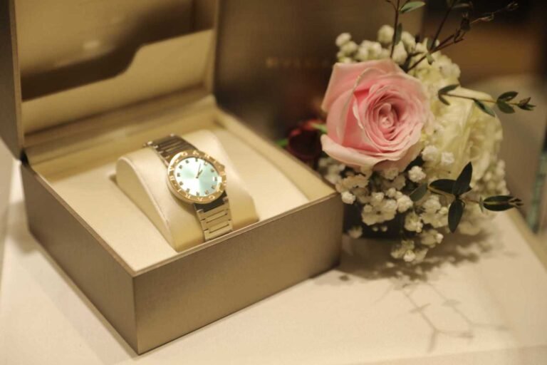 Rayakan Hari Perempuan Internasional, Bulgari Kolaborasi dengan Lisa Blackpink Luncurkan Jam Tangan Limited Edition