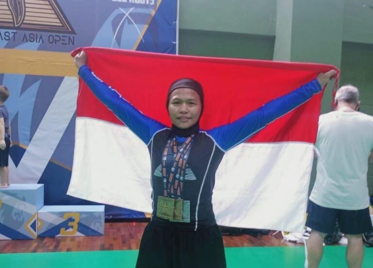 Kenalin! Nurul Azizah, Atlet MMA Wanita dari Cipondoh Tangerang