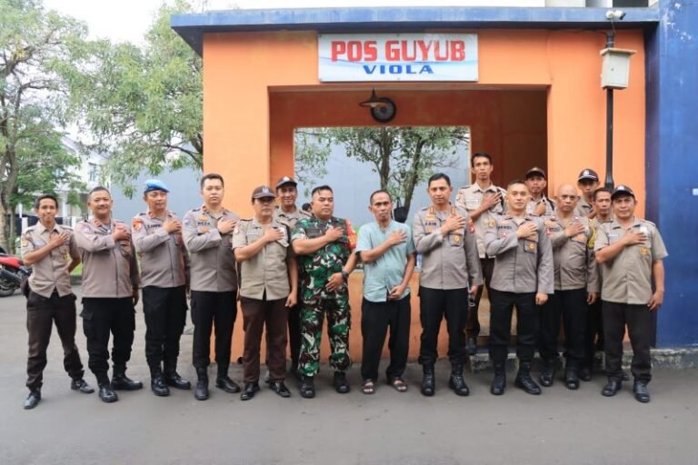 Jadi Polisi RW, Kapolres Metro Tangerang: Ketua RW Jangan Sungkan Telepon Saya