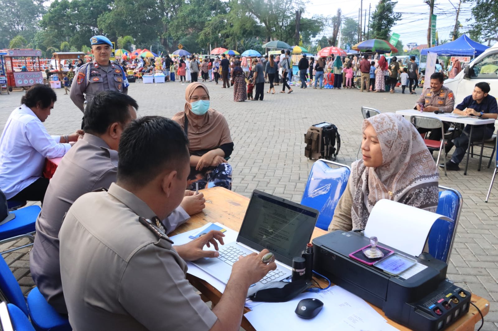Disambut Warga, Hari ke-2 Halo Polisi di Kota Tangerang Sasar Wisata Situ Cipondoh