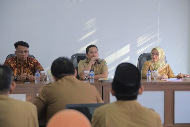 Arief: Tak Hanya Skill, Ketatausahaan juga Ajarkan Bangun Organisasi yang Akuntabel Arief: Tak Hanya Skill, Ketatausahaan juga Ajarkan Bangun Organisasi yang Akuntabel