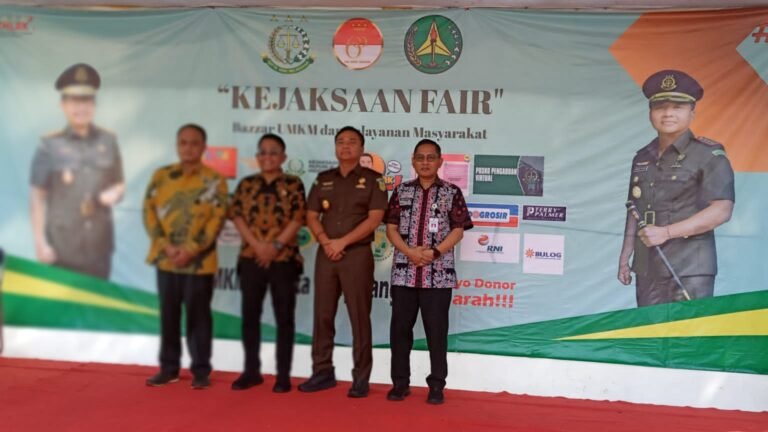 Ketua DPRD Sambut Baik Posko Pengaduan Pemilu 2024 oleh Kejari Kota Tangerang Ketua DPRD Sambut Baik Posko Pengaduan Pemilu 2024 oleh Kejari Kota Tangerang