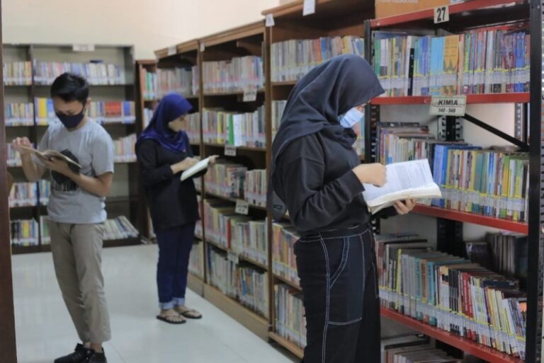 Gencarkan Minat Baca, DPAD Kota Tangerang Miliki 30 Perpustakaan Gencarkan Minat Baca, DPAD Kota Tangerang Miliki 30 Perpustakaan