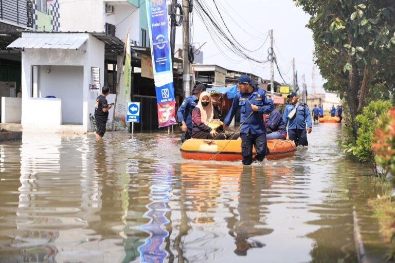 Waspada Potensi Cuaca Ekstrem di Kota Tangerang Waspada Potensi Cuaca Ekstrem di Kota Tangerang