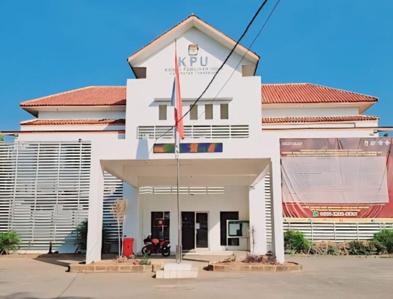 Ketua SEMMI Laporkan KPU Tangerang Ke Ombudsman, Ini Sebabnya Ketua SEMMI Laporkan KPU Tangerang Ke Ombudsman, Ini Sebabnya