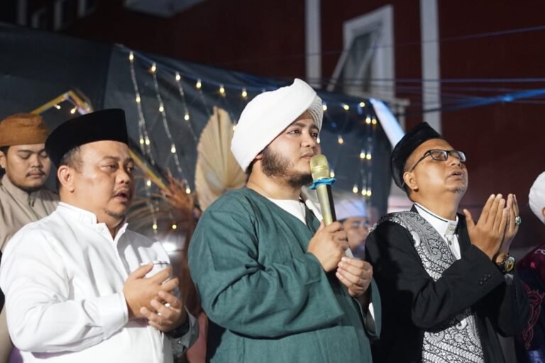 Sambut Bulan Muharram, Katar Poris Plawad Indah Ajak Masyarakat Bersalawat Sambut Bulan Muharram, Katar Poris Plawad Indah Ajak Masyarakat Bersalawat