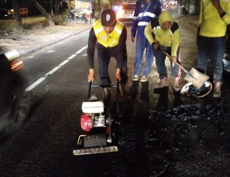 Pemkot Tangerang Pastikan Perbaikan 20 Ruas Jalur Mudik Rampung 24 Maret