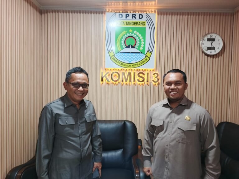 Komisi III Dorong Peningkatan PAD Lewat Retribusi Parkir di Alfamart Indomart ‎