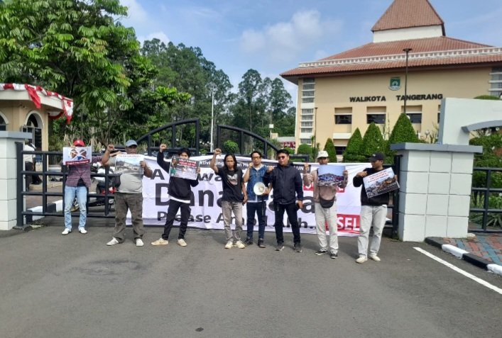 Aktivis Tangerang Desak Pemkot Evaluasi Kinerja DLH