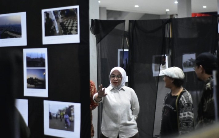Kotret Tutup Pameran Foto ‘Jejak Budaya dan Modernitas’ di Tangerang, Gaungkan Semangat Kreatif