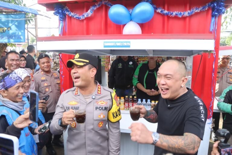Kapolres Metro Tangerang Launching Ojol Mart Bareng Jhon LBF