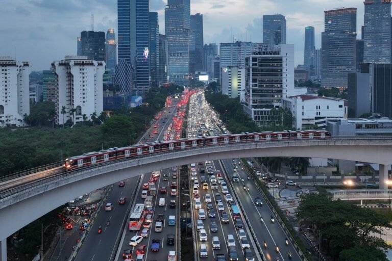 Minggu Pertama 2026 Penggunaan LRT Jabodebek Naik 27 Persen, Integrasi Antarmoda Perkuat Peran LRT Jabodebek dalam Mobilitas Perkotaan