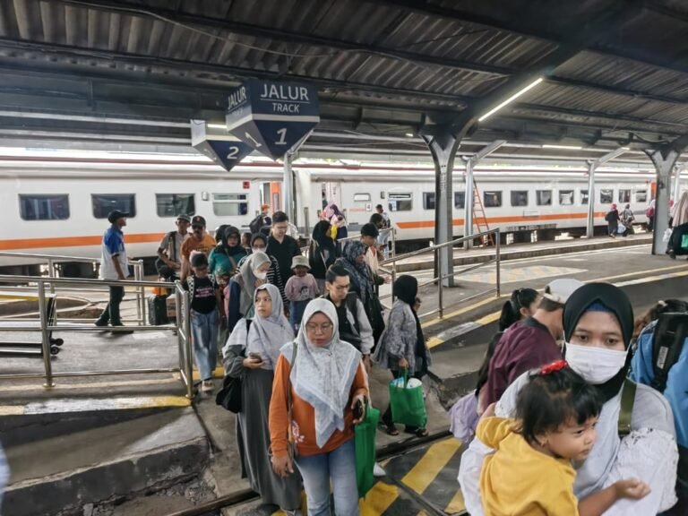 Penumpang KA Pandanwangi Tembus 1,15 Juta di 2025, Jadi Andalan Mobilitas dan Wisata Tapal Kuda