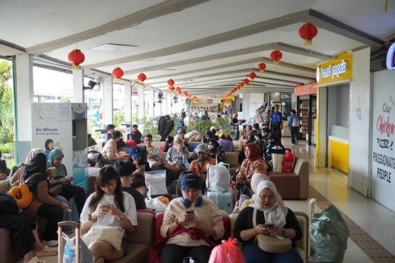 43 Ribu Pelanggan Telah Miliki Tiket KA Jarak Jauh dari Wilayah Daop 2 Bandung pada Libur Panjang Imlek 2026