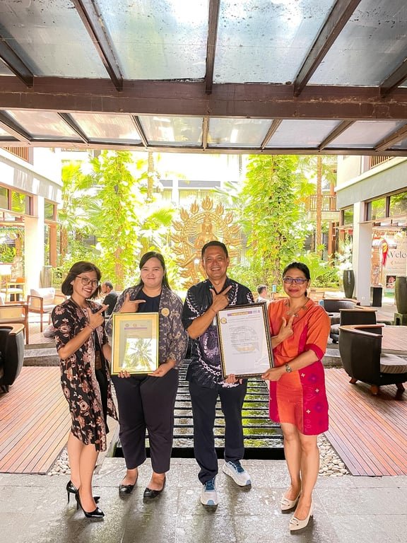 Perkuat Daya Saing Pariwisata, SUCOFINDO Sertifikasi Hotel Mercure Kuta