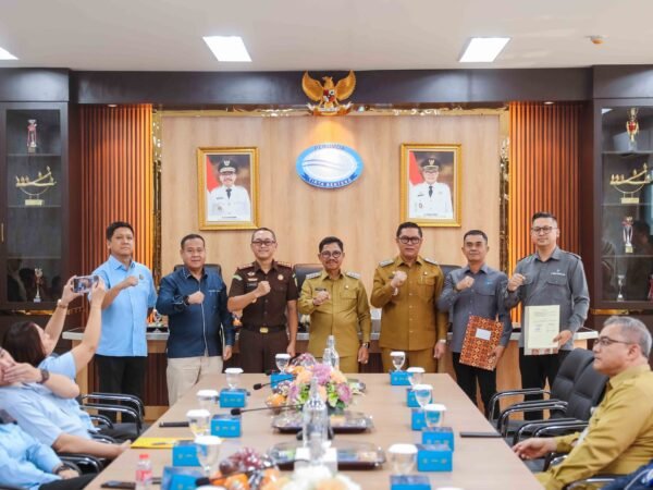 Perkuat Tata Kelola, Perumda Tirta Benteng Teken MoU Bareng Kejari Kota Tangerang